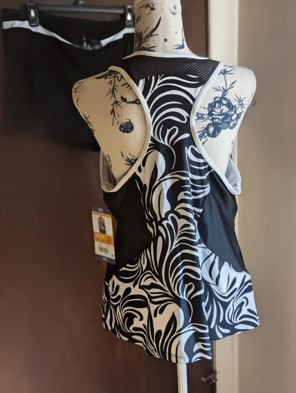 ZeroXposur Black & White Tankini Set NWT